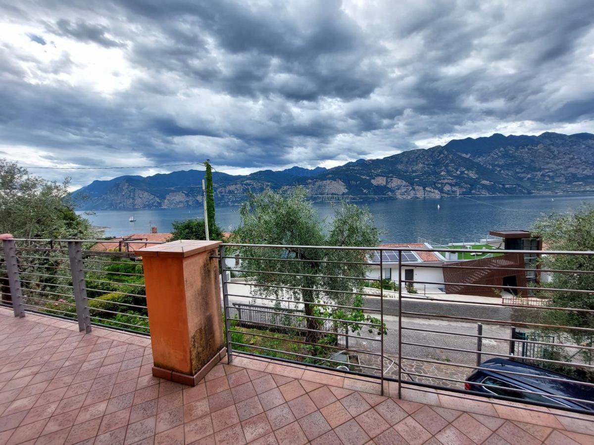 Casa Graziella Villa Малчезине Екстериор снимка