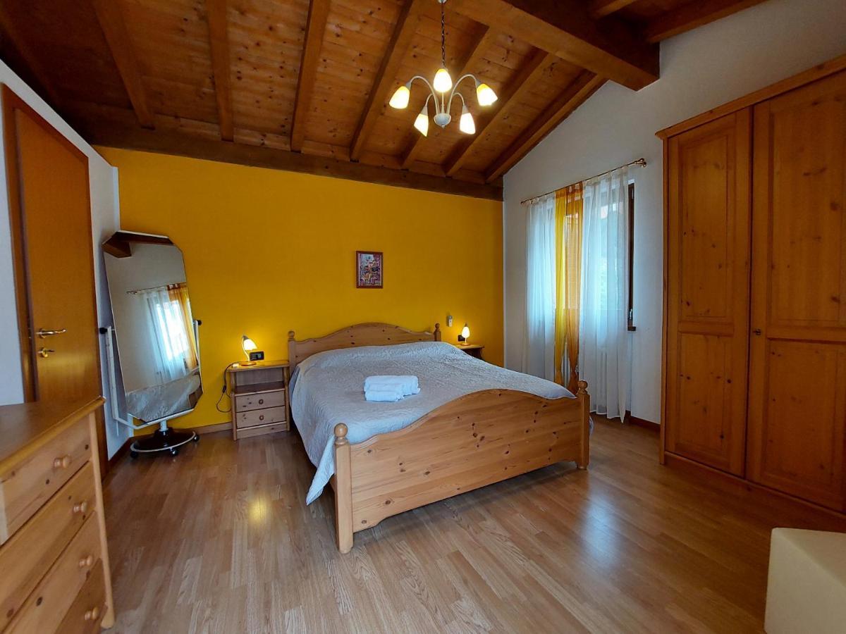 Casa Graziella Villa Малчезине Екстериор снимка